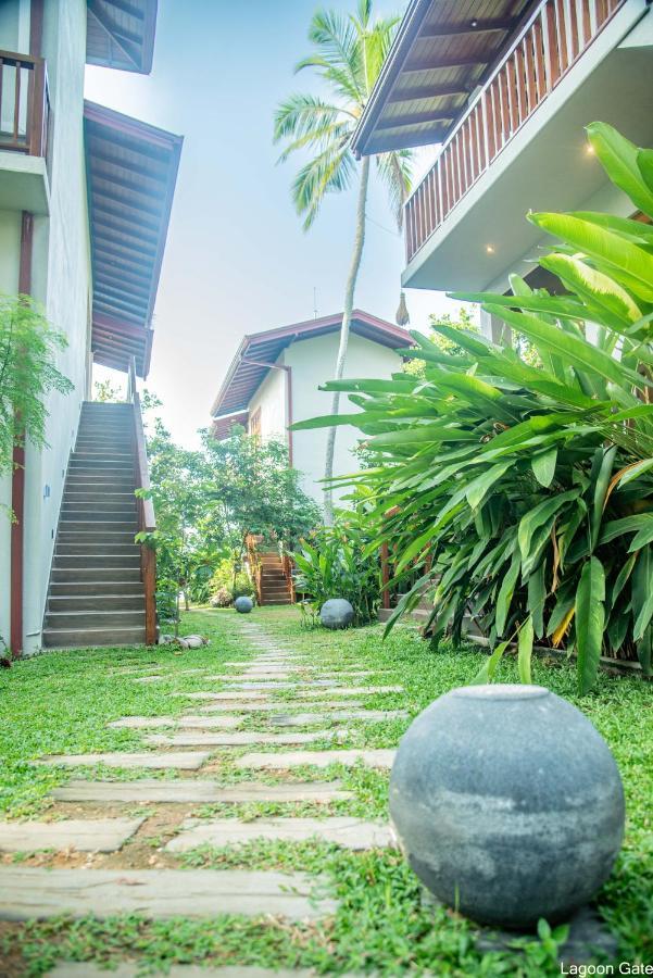 Lagoon Gate Tangalle Resort Exterior foto
